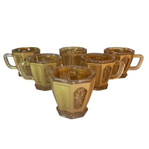 ست فنجان شیشه‌ای نفیس با نقوش برجسته و طلایی