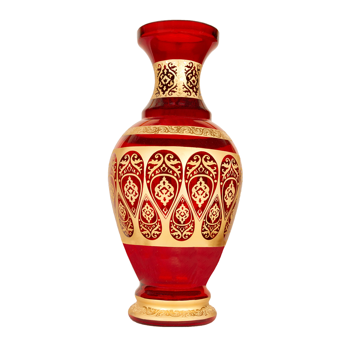 گلدان نفیس هنرنقشستان1 گلدان شیشهای لوکس قرمز یاقوتی با نقوش سنتی اسلیمی و ختایی طلایی هنر نقشستان در پسزمینه سفید